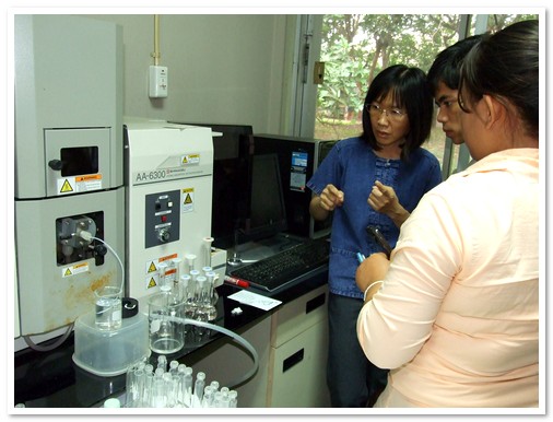 นักศึกษาประเทศกัมพูชา และเวียดนาม