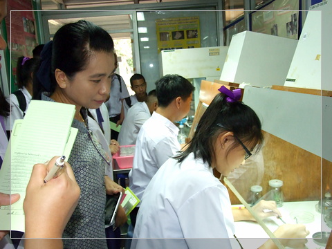 นักเรียนโรงเรียนสาธิตแห่งมหาวิทยาลัยเกษตรศาสตร์ วิทยาเขตกำแพงแสน ศูนย์วิจัยและพัฒนาการศึกษา