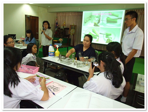 นักเรียนโรงเรียนเตรียมอุดมศึกษา กรุงเทพฯ