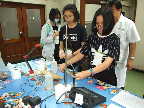 ค่ายวิทยาศาสตร์ โรงเรียนสตรีวิทยา กรุงเทพฯ